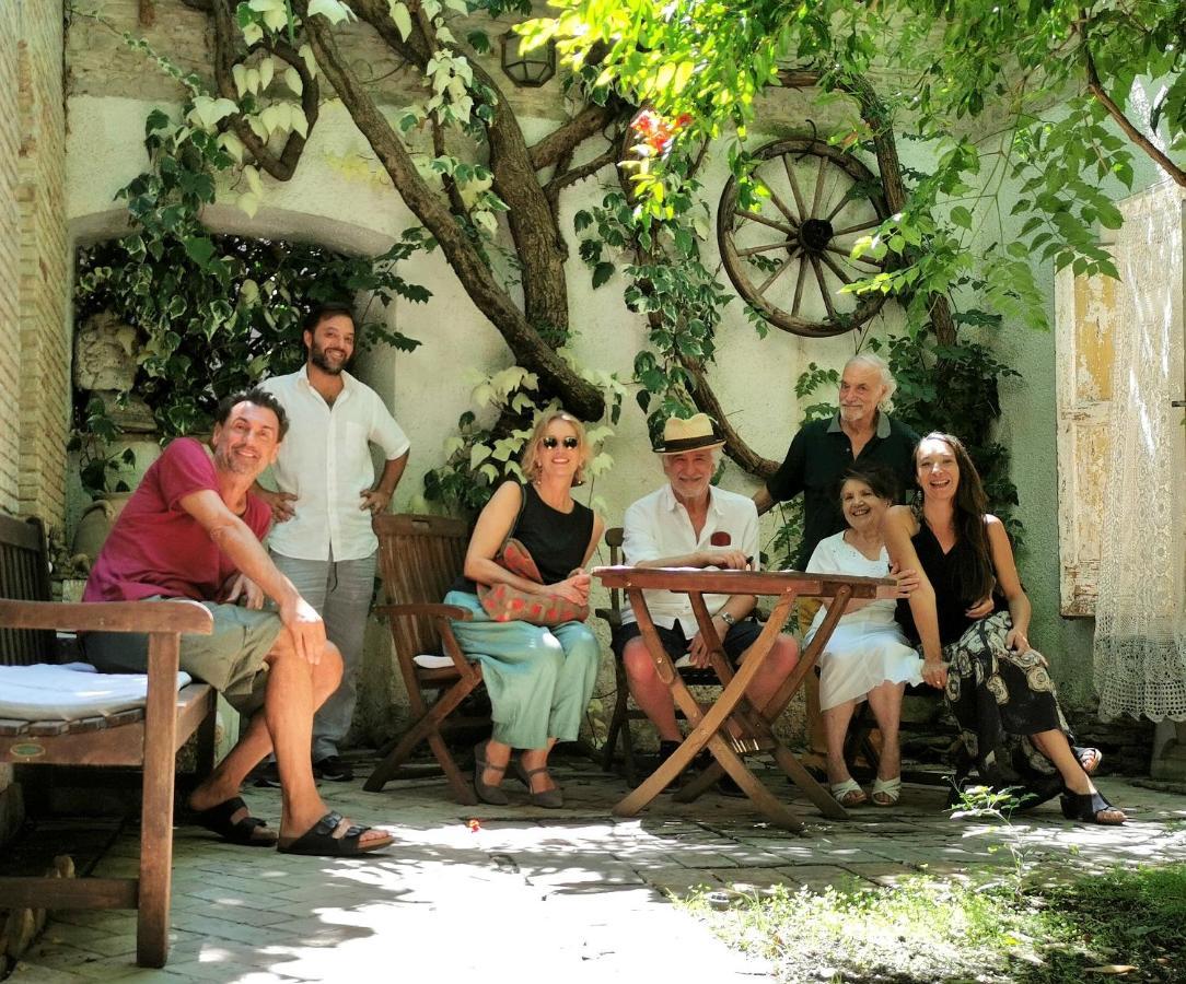 Le Foglie Di Acanto