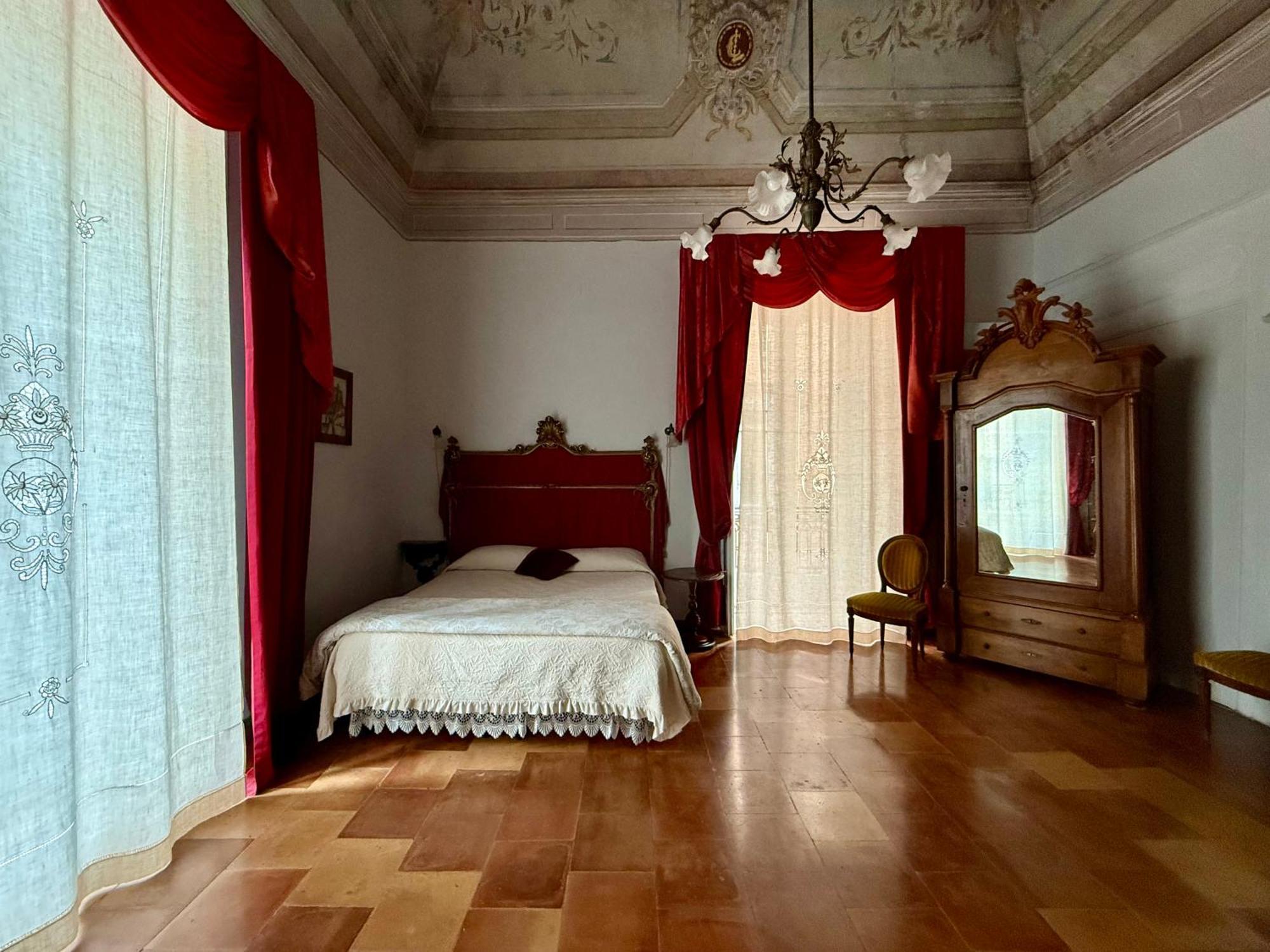 Le Foglie Di Acanto 3*