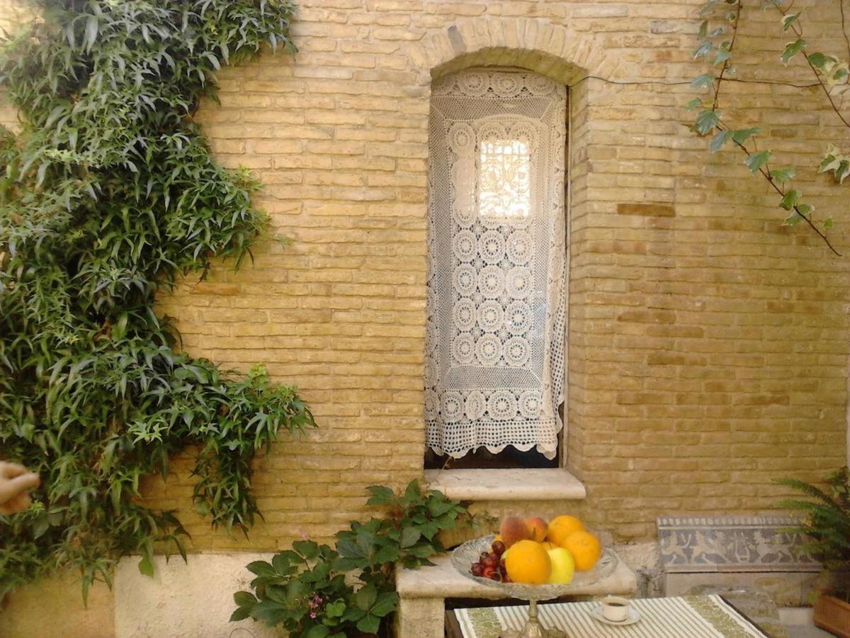 Bed & Breakfast Le Foglie Di Acanto 3*